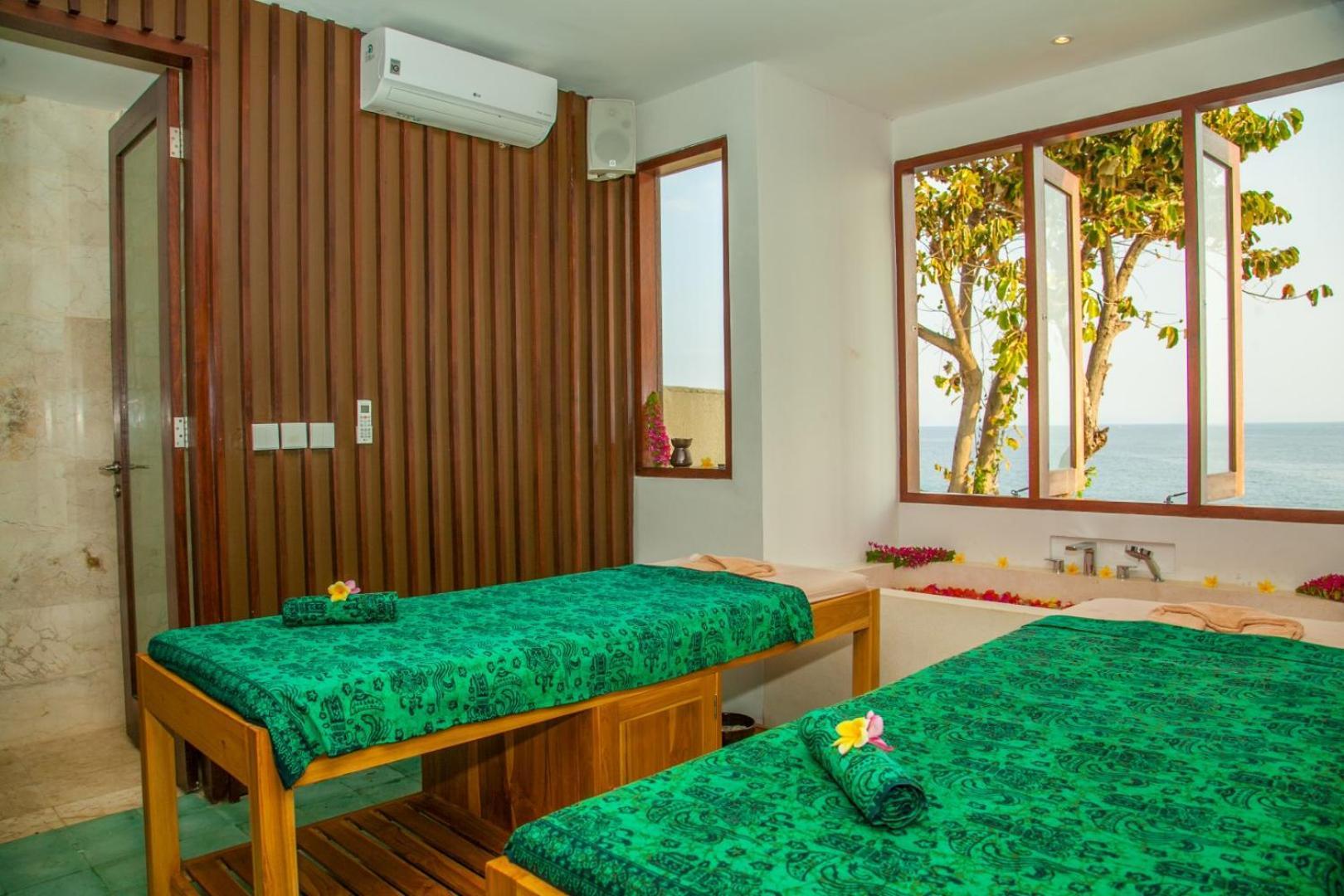 Rajavilla Lombok Resort - Seaside Serenity Senggigi Dış mekan fotoğraf