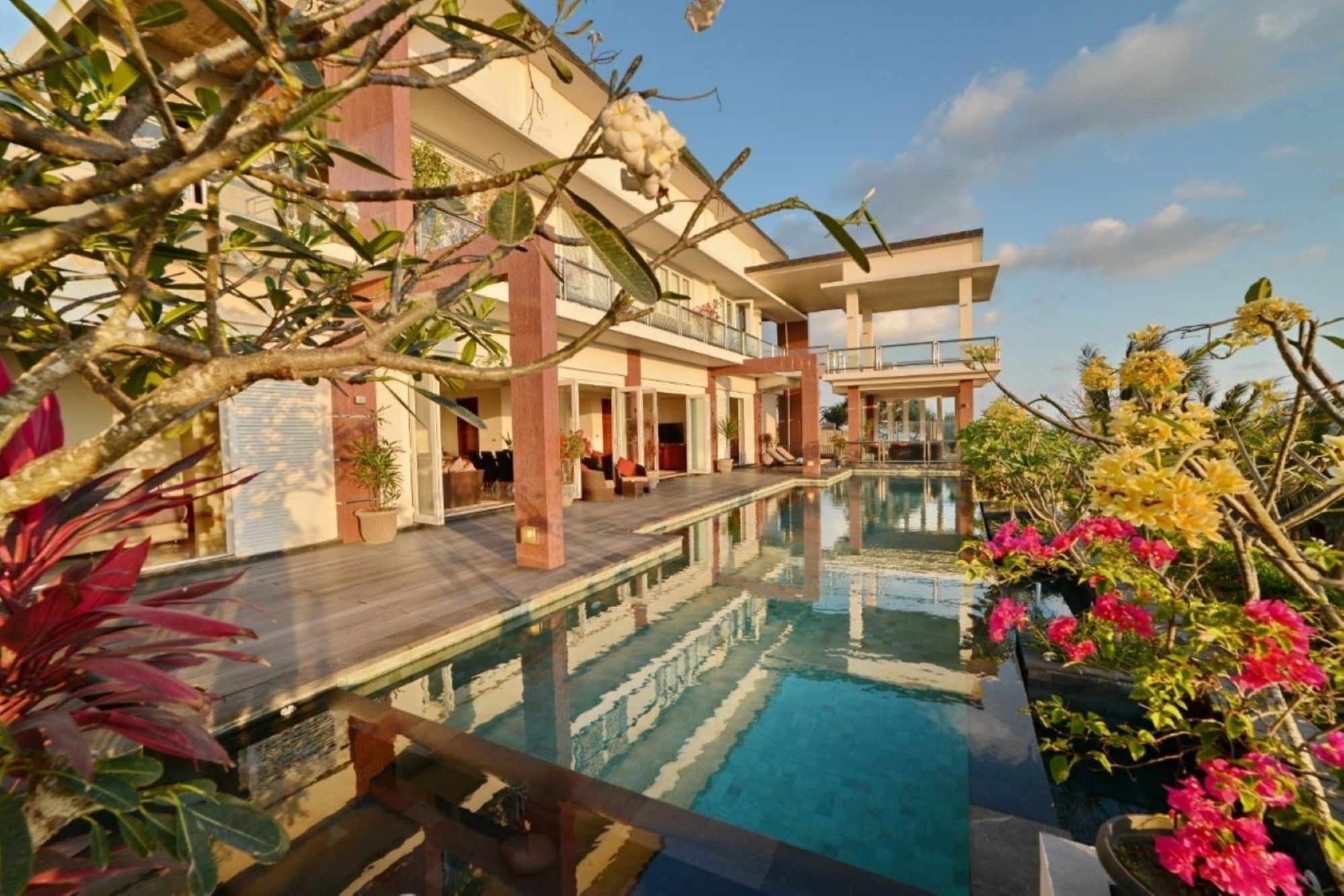 Rajavilla Lombok Resort - Seaside Serenity Senggigi Dış mekan fotoğraf