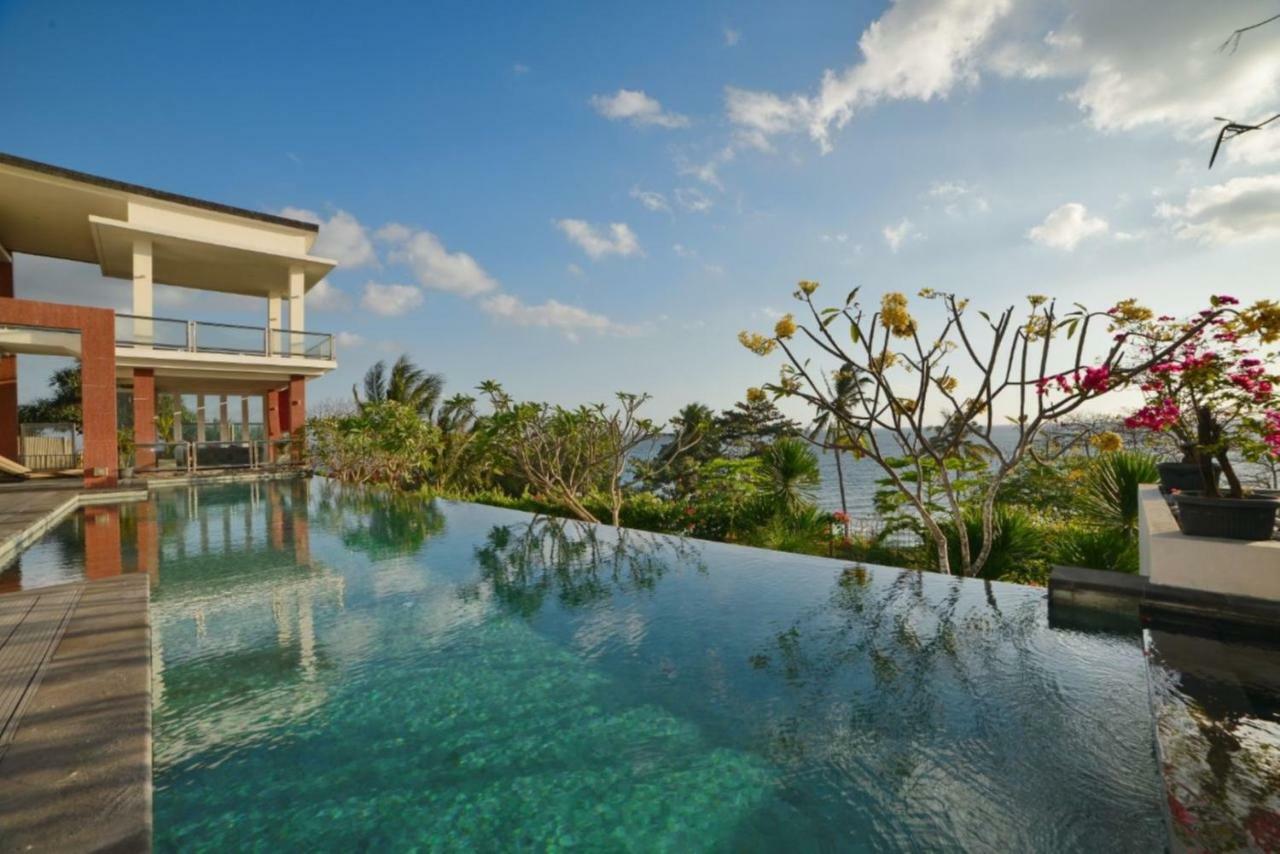 Rajavilla Lombok Resort - Seaside Serenity Senggigi Dış mekan fotoğraf